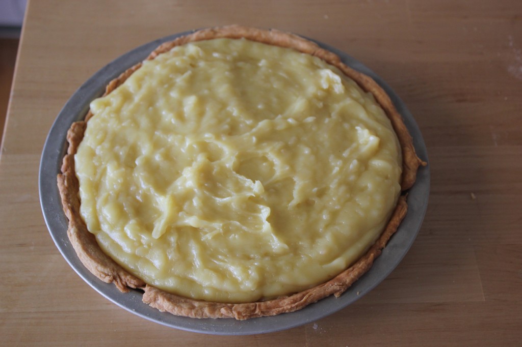 finished coconut pie